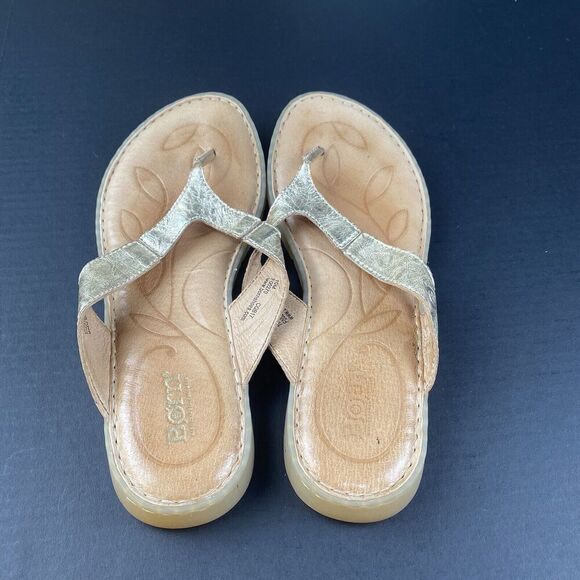 Born Amelie Flip Flops Thongs Leather Gold Sandals Size 10 M F00270 Pre Owned - Picture 3 of 16